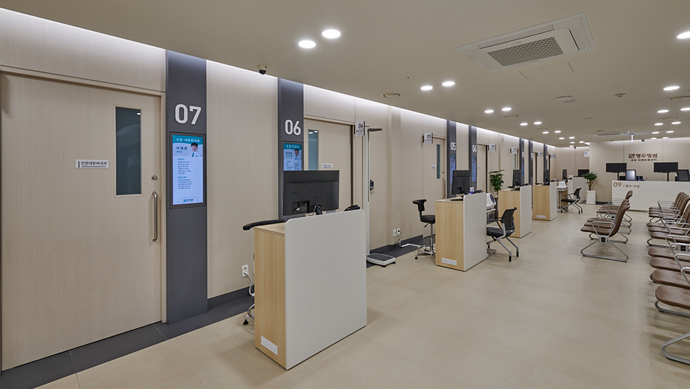 3층 외래진료센터, 각 진료과 앞 대기실-3