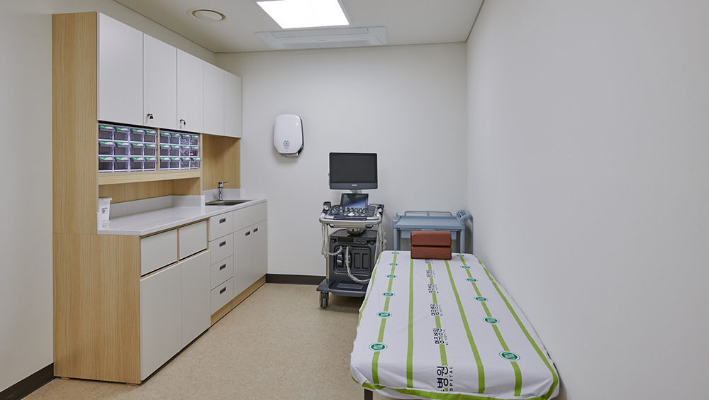 지하 1층, 통증치료센터 진료실-2